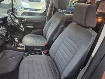 Ford Tourneo Connect WHEELCHAIR ACCESSIBLE 1.5 EcoBlue 120 Titanium 5dr Powershift