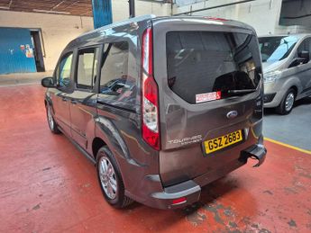 Ford Tourneo Connect WHEELCHAIR ACCESSIBLE 1.5 EcoBlue 120 Titanium 5dr Powershift