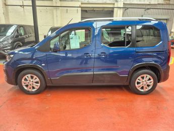 Peugeot Rifter WHEELCHAIR ACCESSIBLE 1.2 PureTech 130 Allure Premium