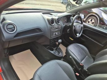 Ford Fiesta 1.6 Ghia 5dr Auto