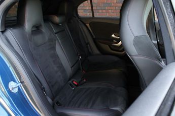 Mercedes-Benz A Class 1.5 A180d AMG Line (Premium) 7G-DCT Euro 6 (s/s) 5dr