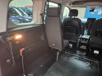 Peugeot Rifter WHEELCHAIR ACCESSIBLE 1.5 BlueHDi 130 Allure