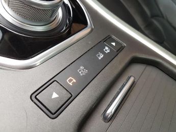 Land Rover Range Rover Evoque 2.2 SD4 Pure 5dr Auto [Tech Pack]