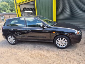 Nissan Almera 1.5 SE 5dr