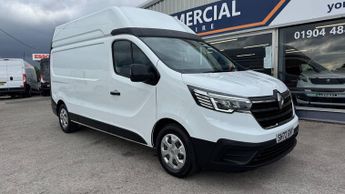 Renault Trafic LH30 Blue dCi 150 LWB High Roof Business+ Van
