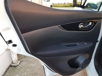 Nissan Qashqai 1.5 dCi N-Tec+ 5dr