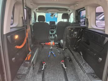 Citroen Berlingo WHEELCHAIR ACCESSIBLE 1.5 BlueHDi 130 Feel M