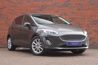 Ford Fiesta 1.0T EcoBoost Titanium Euro 6 (s/s) 5dr