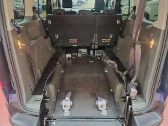 Ford Grand Tourneo Connect WHEELCHAIR ACCESSIBLE 1.5 EcoBlue Zetec 5dr Powershift