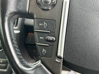 LAND ROVER FREELANDER DIESEL ESTATE 2.2 SD4 SE TECH 5DR Automatic