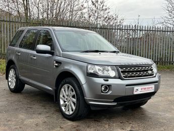 LAND ROVER FREELANDER DIESEL ESTATE 2.2 SD4 SE TECH 5DR Automatic