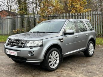 LAND ROVER FREELANDER DIESEL ESTATE 2.2 SD4 SE TECH 5DR Automatic