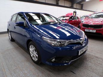 Toyota Auris 1.2 VVT-I ICON TSS 5DR Manual