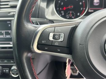 VOLKSWAGEN GOLF HATCHBACK 2.0 GTI 5DR