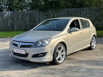 Vauxhall Astra 1.8 SRI XP 5DR Manual