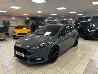 Ford Focus 2.0 ST-3 5DR Manual