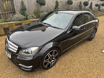 Mercedes C Class 2.1 C200 CDI BLUEEFFICIENCY AMG SPORT PLUS 4DR Manual