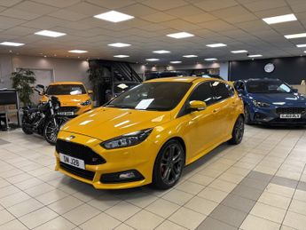 Ford Focus 2.0 ST-3 TDCI 5DR Manual