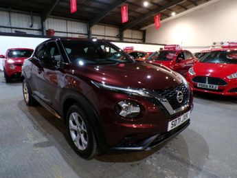 Nissan Juke 1.0 DIG-T N-CONNECTA DCT 5DR Semi Automatic