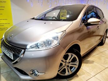 Peugeot 208 1.2 ALLURE 5DR Manual