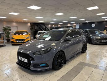 Ford Focus 2.0 ST-3 5DR Manual