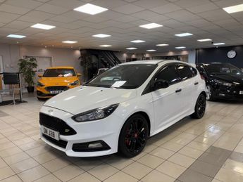 Ford Focus 2.0 ST-2 TDCI 5DR Manual