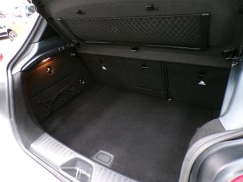 MERCEDES-BENZ A CLASS 2.1 A 220 D AMG LINE PREMIUM 5DR Semi Automatic