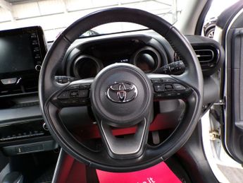 TOYOTA YARIS DESIGN FHEV 1.5 DESIGN FHEV 5DR CVT