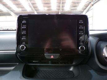 TOYOTA YARIS DESIGN FHEV 1.5 DESIGN FHEV 5DR CVT