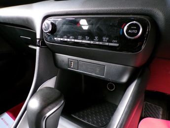 TOYOTA YARIS DESIGN FHEV 1.5 DESIGN FHEV 5DR CVT