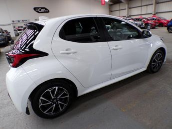 TOYOTA YARIS DESIGN FHEV 1.5 DESIGN FHEV 5DR CVT