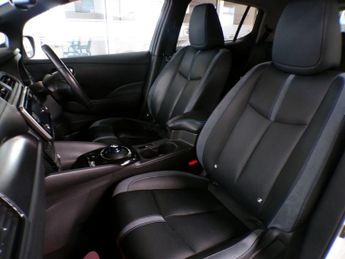 NISSAN LEAF TEKNA 5DR Automatic
