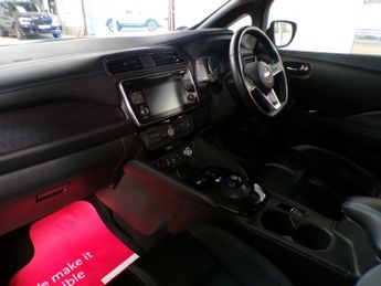 NISSAN LEAF TEKNA 5DR Automatic
