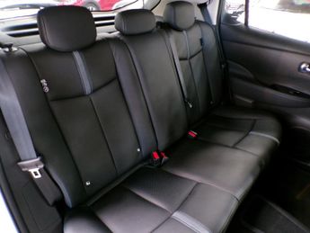 NISSAN LEAF TEKNA 5DR Automatic