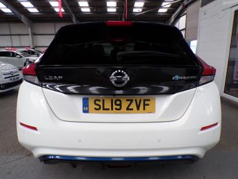 NISSAN LEAF TEKNA 5DR Automatic