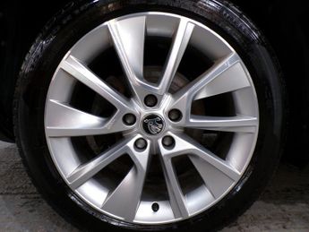 SKODA KAROQ 1.5 SE L TSI DSG 5DR Semi Automatic