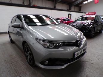 Toyota Auris 1.2 VVT-I DESIGN 5DR Manual