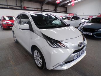 Toyota AYGO 1.0 VVT-I X-PURE 5DR Manual