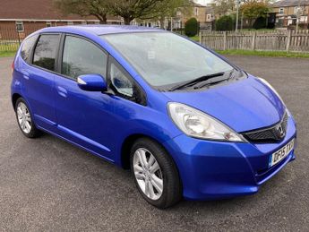 Honda Jazz 1.3 I-VTEC ES PLUS 5DR CVT