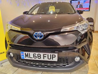 TOYOTA C-HR 1.8 Hybrid Design