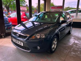 Ford Focus 1.6 ZETEC 5DR Manual