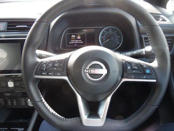 NISSAN LEAF TEKNA 5DR AUTOMATIC
