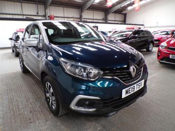 Renault Captur 0.9 PLAY TCE 5DR Manual