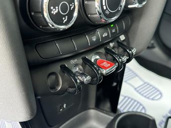 MINI HATCH JOHN COOPER WORKS 2.0 JOHN COOPER WORKS 3DR Automatic