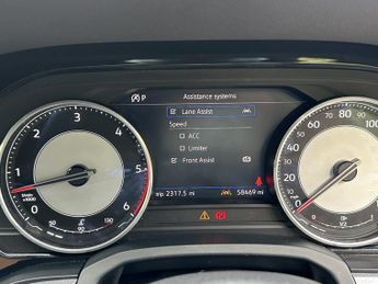 VOLKSWAGEN TOUAREG 3.0 V6 R-LINE TDI 5DR Automatic