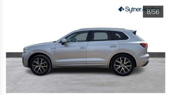 VOLKSWAGEN TOUAREG 3.0 V6 R-LINE TDI 5DR Automatic