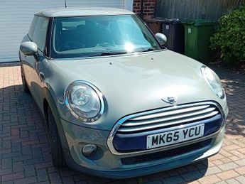 MINI Hatch 1.5 COOPER 3DR Manual