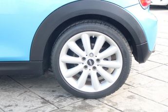 MINI HATCH COOPER D DIESEL HAT 1.5 COOPER D 3DR Automatic