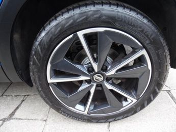 NISSAN QASHQAI 1.3 DIG-T TEKNA DCT MHEV 5DR CVT
