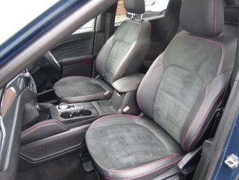FORD KUGA 2.5 ST-LINE X EDITION 5DR CVT